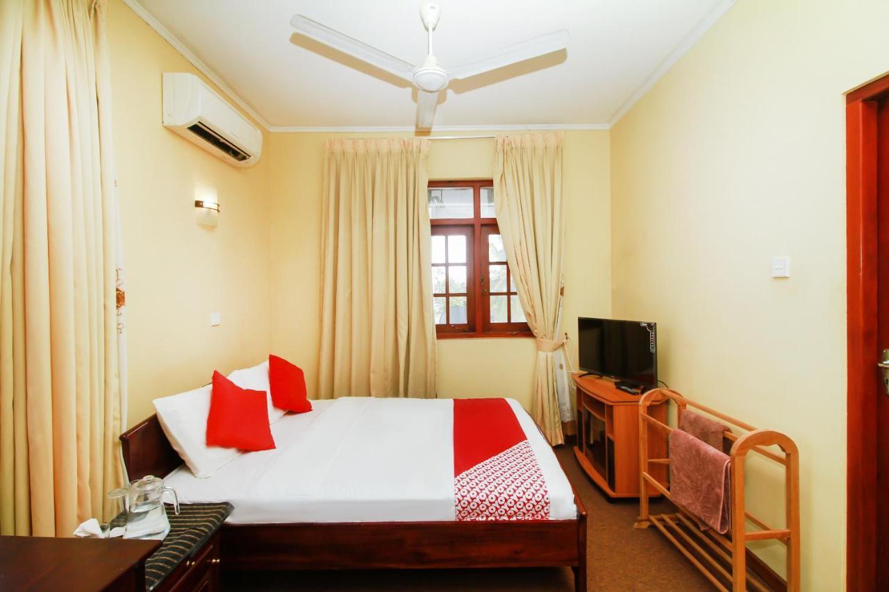 Chinese Lotus Luxapathiya - Shanghai Hotel Moratuwa Quarto foto
